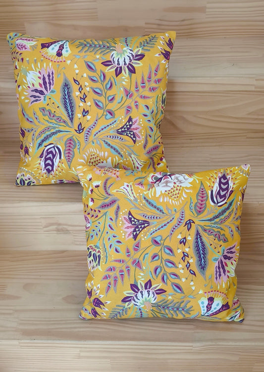 Coussin décoratif en coton 40x40 déhoussable avec zip et lavable en machine Motifs euphoria fond jaune 