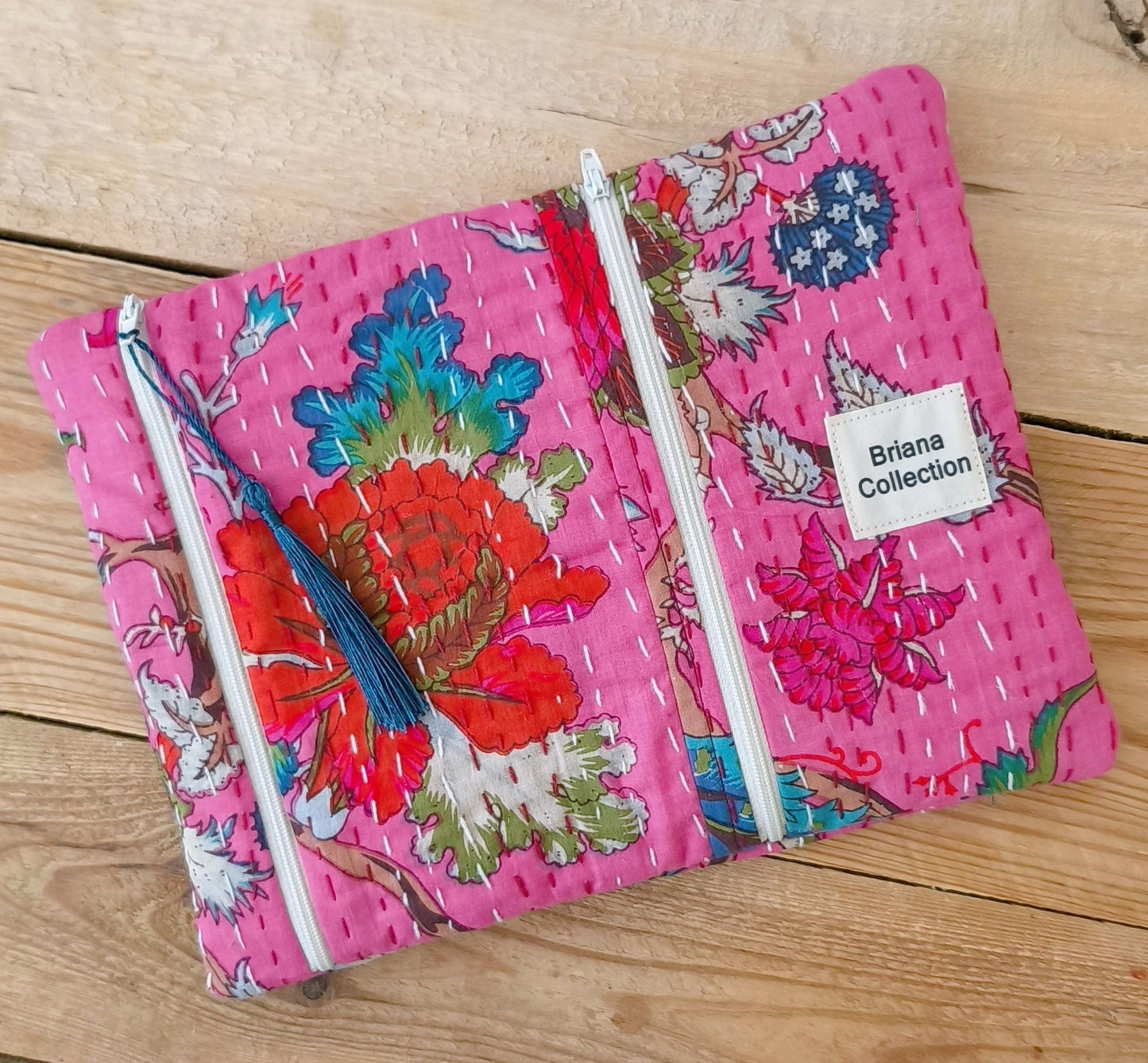 Housse iPad en coton indien kantha rose double zip pochette avant 