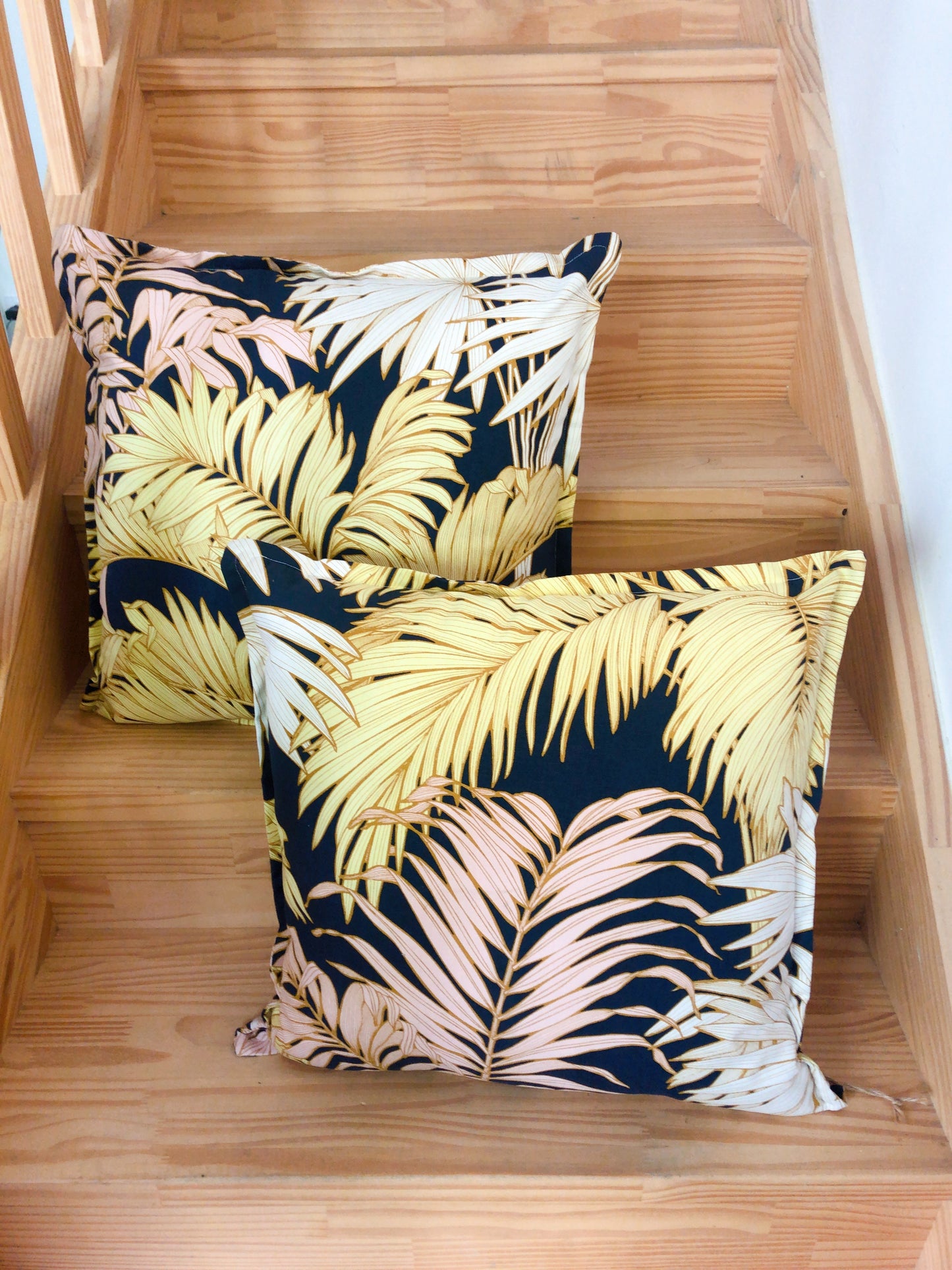 2 housse  de coussin carré  pour intérieur standard  60X60cm