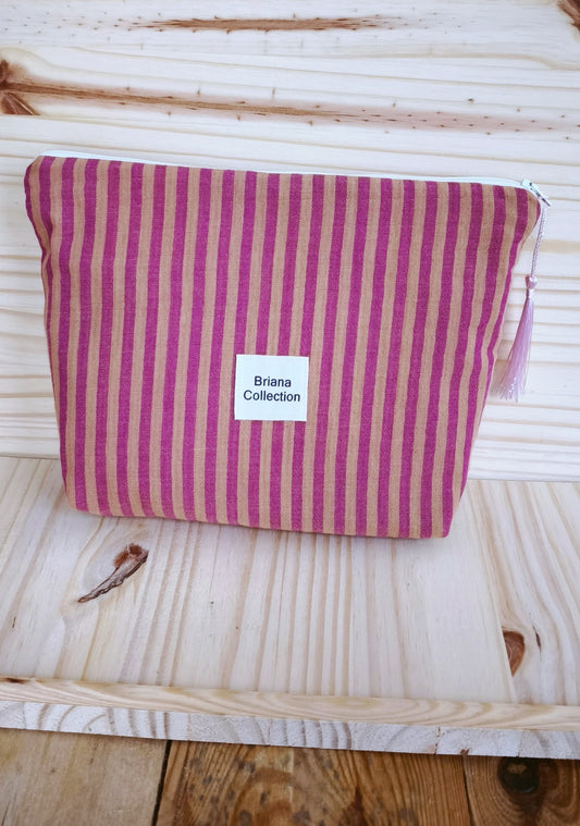 Pochette trapèze à rayures coloris vanille fraise 